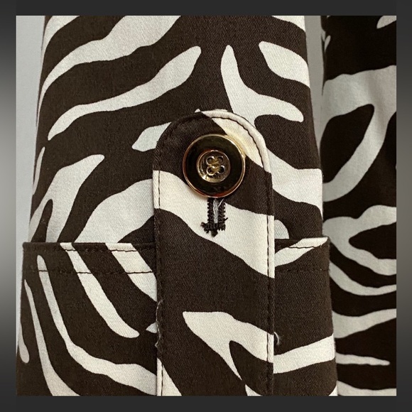 🔥HP🔥 NWOT Charter Club Jacket. Small. Animal Print Brown and Off-White - Picture 9 of 15